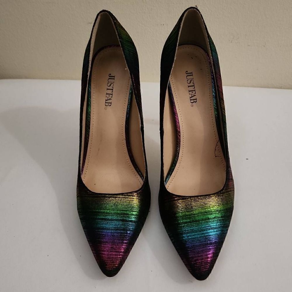 JUSTFAB Karris Multi Color Striped Shimmer Point Toe Pump, Sz. 9, Nwt